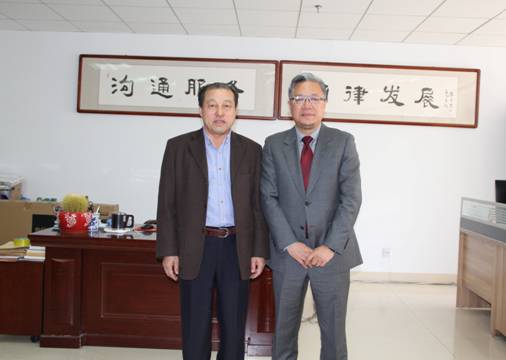 中國中央電視臺財(cái)經(jīng)頻道《央視財(cái)經(jīng)評論》欄目評論員劉戈做客內(nèi)蒙古農(nóng)牧業(yè)產(chǎn)業(yè)化龍頭企業(yè)協(xié)會