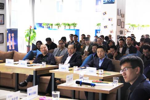 科技創(chuàng)新月 互聯(lián)網(wǎng)+農(nóng)牧業(yè)轉(zhuǎn)型升級——暨科技創(chuàng)新創(chuàng)客星空活動(dòng)