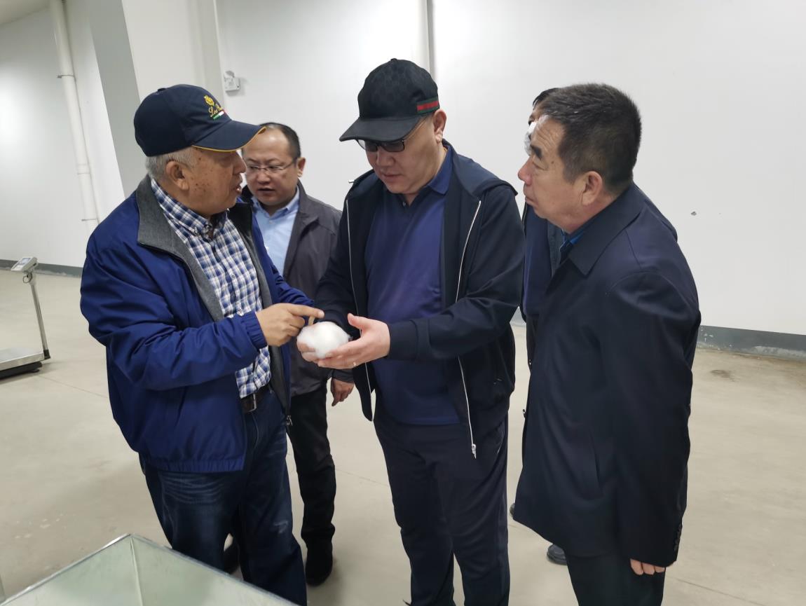 周勇會長到東榮羊絨集團學習調(diào)研