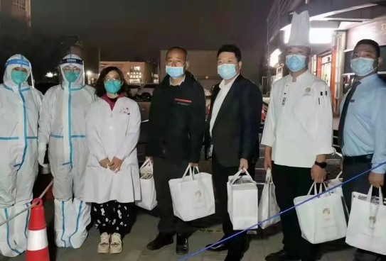 抗疫馳援，我們?cè)谛袆?dòng)： 協(xié)會(huì)會(huì)員單位-內(nèi)蒙古女神餐飲娛樂(lè)有限公司